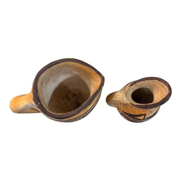 Vintage Pueblo Pottery Lot of 2 Southwestern Style Mini Pitcher Set Primitive - Picture 3 of 6